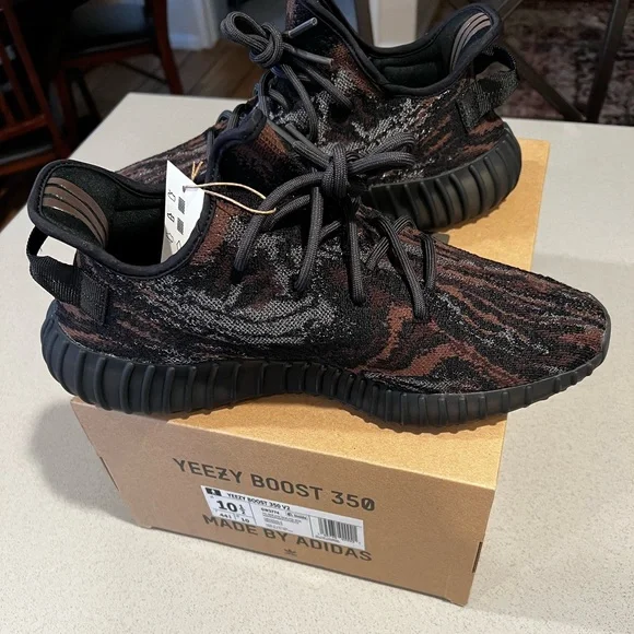 Adidas Yeezy Boost 350 V2 MX ROCK NEW NEW NEW
